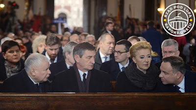 Standardy PiS-KEP-ustroju (PiS-KEP-ludzi), czyli bałwochwals