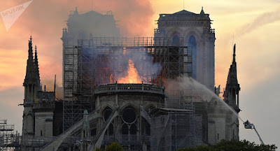 Znikczemnione katedry (po PRL)